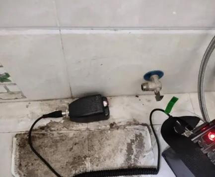 璧山屋顶漏水维修公司分享下卫生间漏水的危害及解决方法